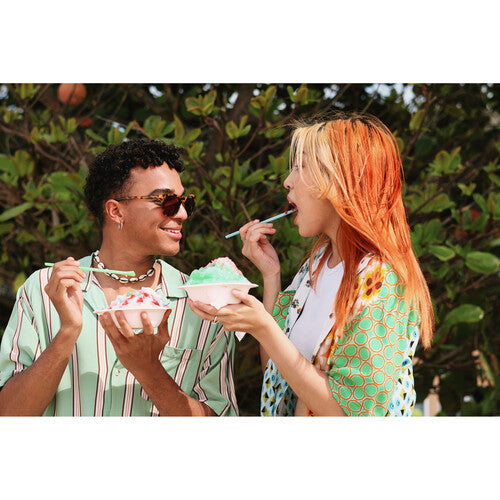 Canon EOS R10 Mirrorless Camera with 18-45mm Lens