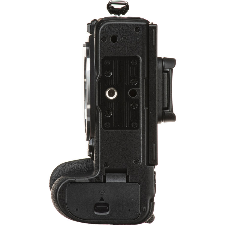 Nikon Z5 II Mirrorless Camera with 24-105mm f/4-7.1 Lens