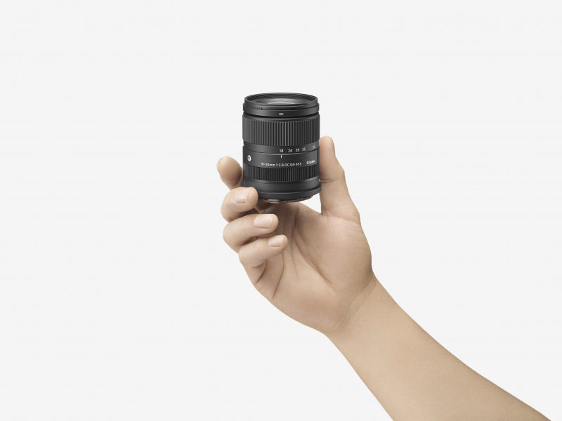 Sigma 18-50mm F2.8 DC DN Contemporary Lens for Canon RF