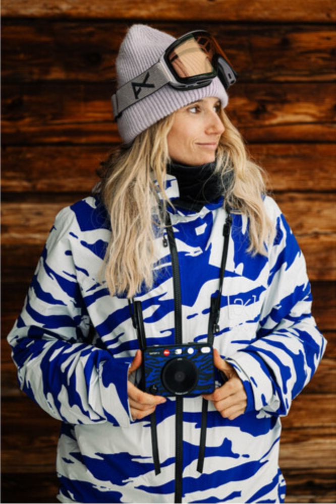 Leica SOFORT 2 Burton Edition Instant Camera (Jake Blue)