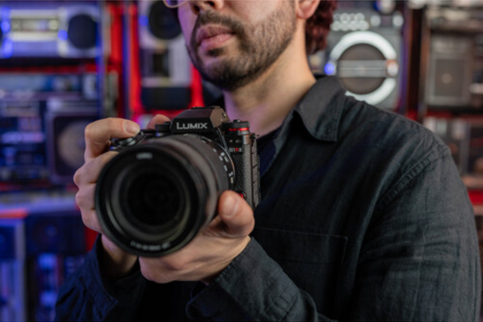 Panasonic LUMIX S1RII Mirrorless Camera