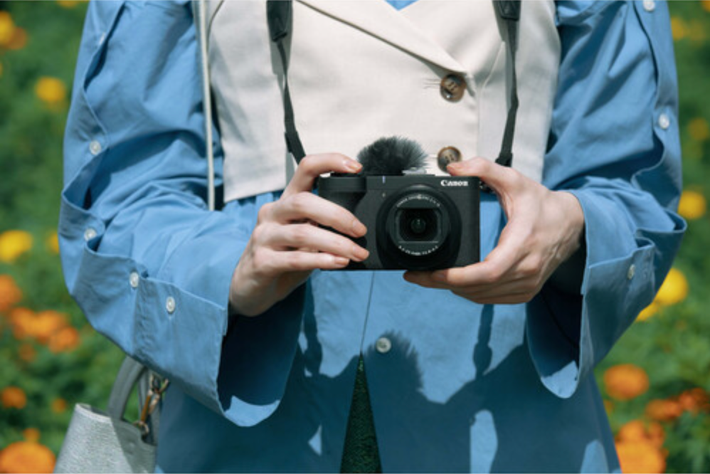 Canon PowerShot V1 Digital Camera