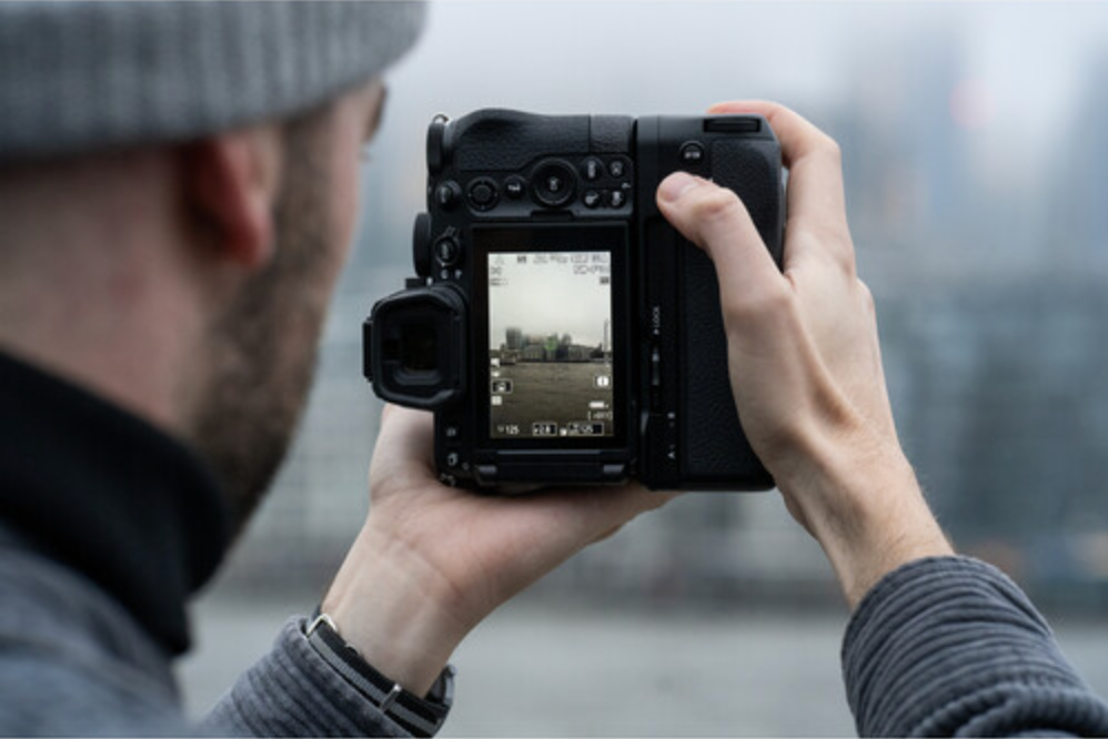 Nikon Z5II FX-format Mirrorless Camera with NIKKOR Z 24-50mm f/4-6.3