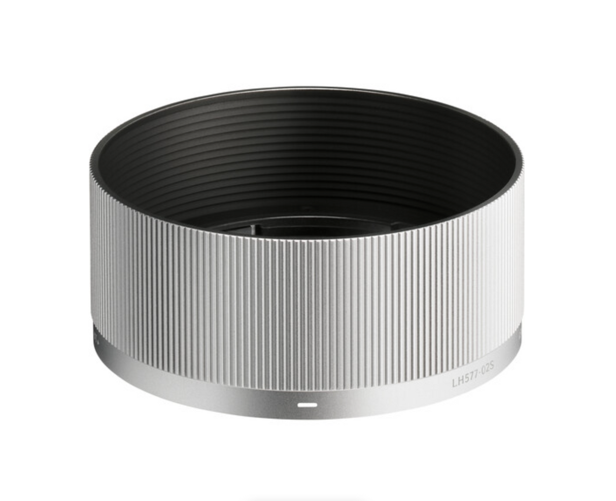 Sigma 45mm f/2.8 DG II Contemporary Lens (L-Mount, Silver)