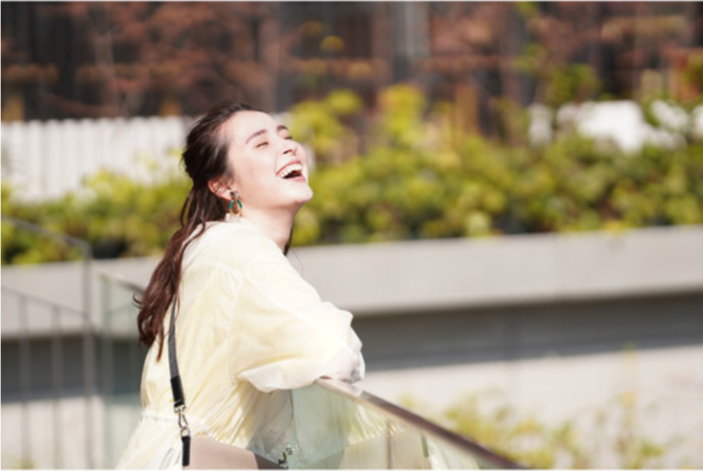 Sony ZV-E10 Mirrorless Camera with 16-50mm f/3.5-5.6 II Lens (Black)