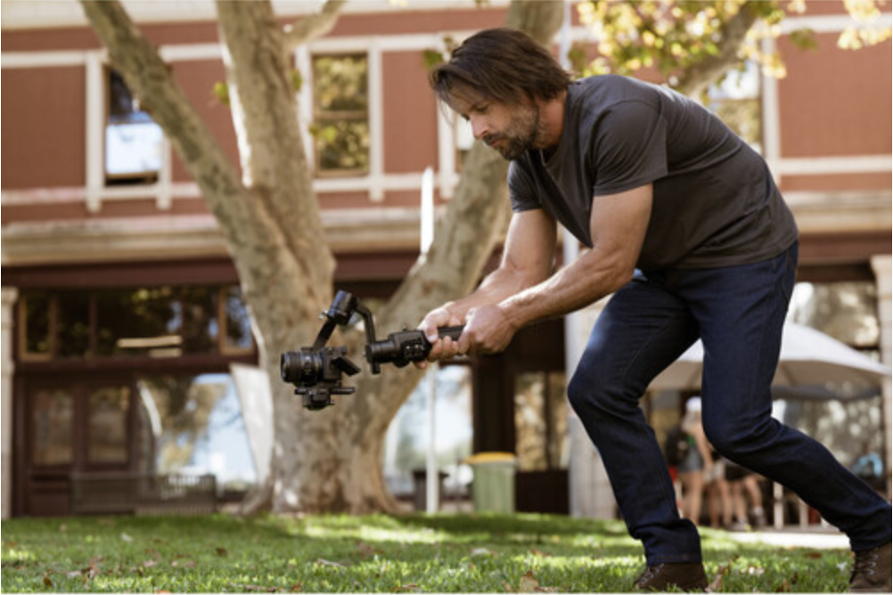 Sony a6700 Mirrorless Camera with 16-50mm f/3.5-5.6 II Lens