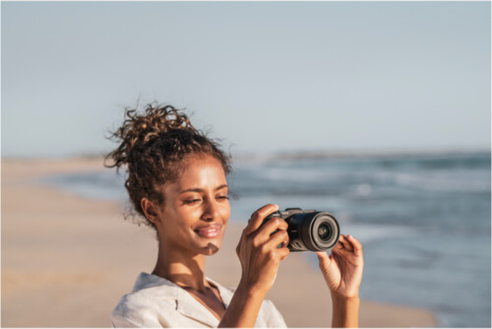 Sony a6700 Mirrorless Camera with 16-50mm f/3.5-5.6 II Lens