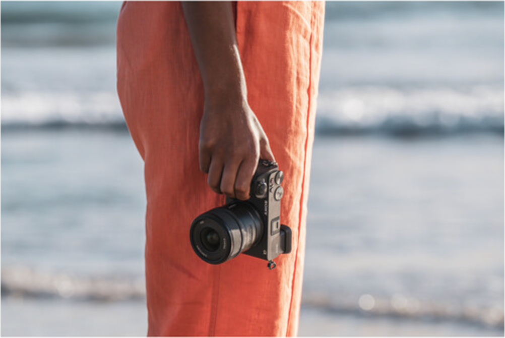 Sony a6700 Mirrorless Camera with 16-50mm f/3.5-5.6 II Lens