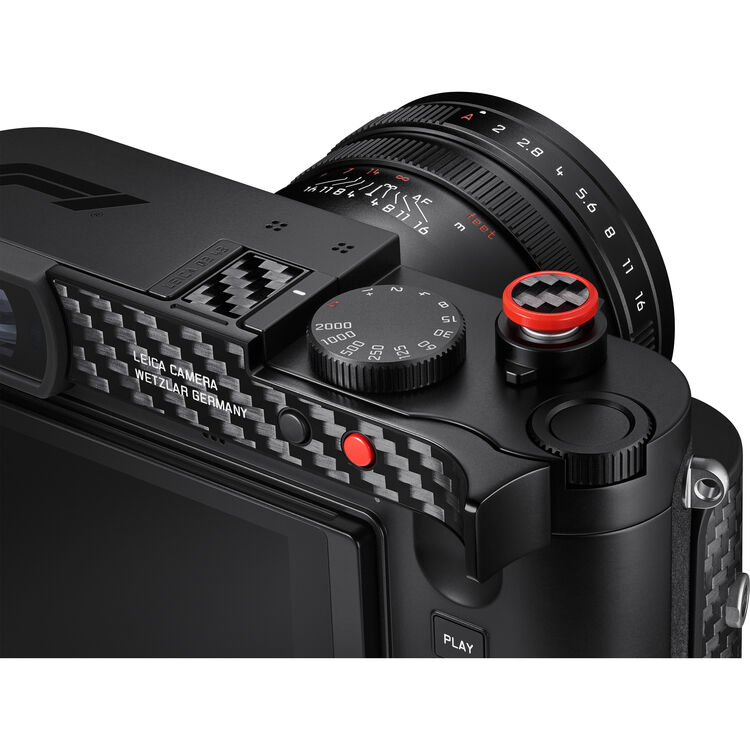 Leica Q3 43 Formula 1 ® Edition