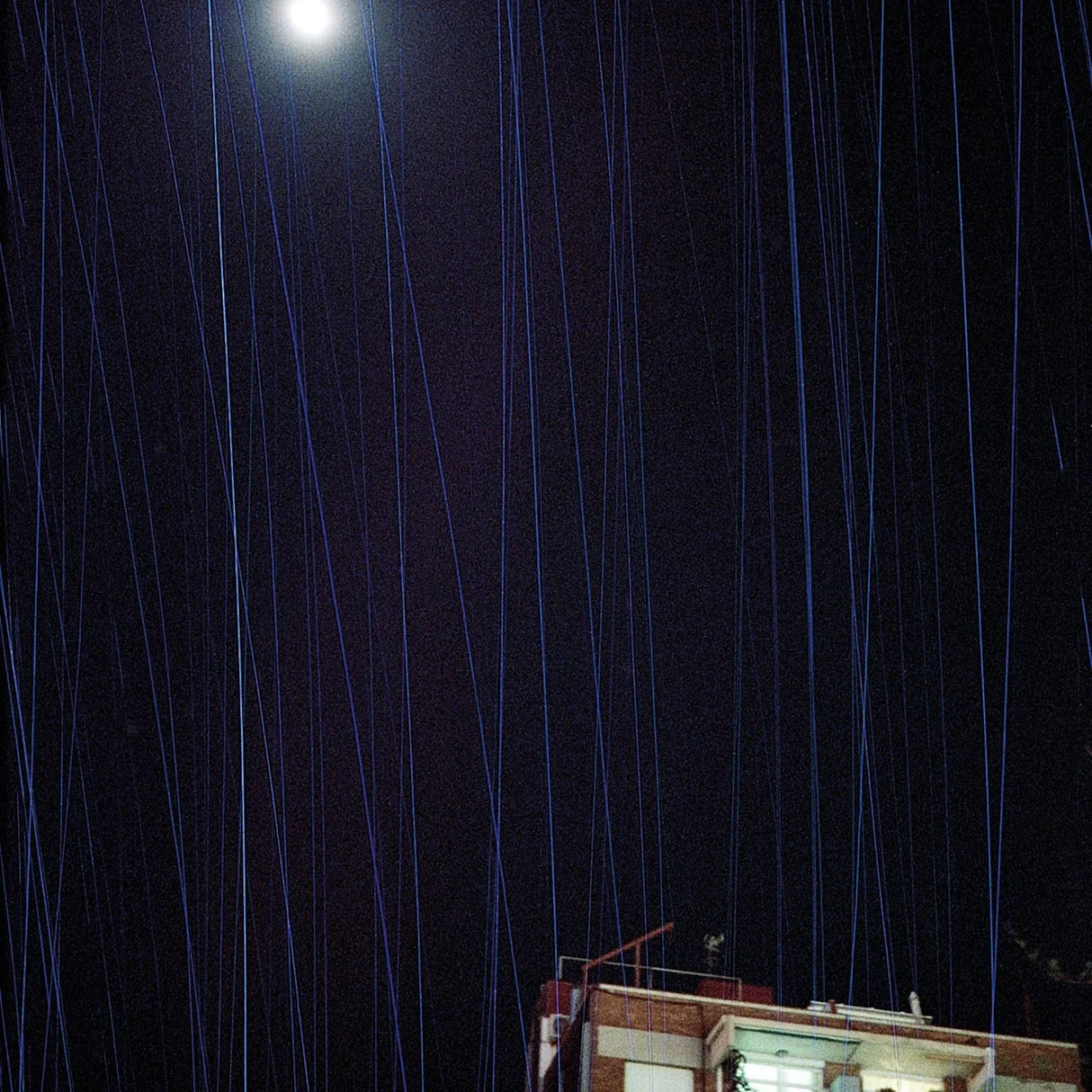 REVOLOG Rasp 200 Color Negative Film (35mm Roll Film, 36 Exposures)