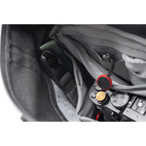 Peak Design Field Pouch v2 (Black)