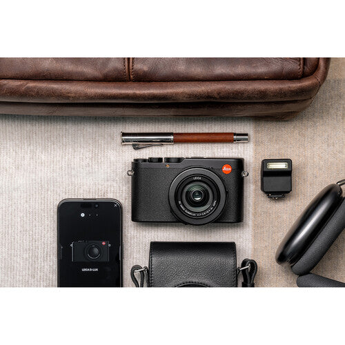 Leica D-Lux 8 Digital Camera – Nelson Photo & Video