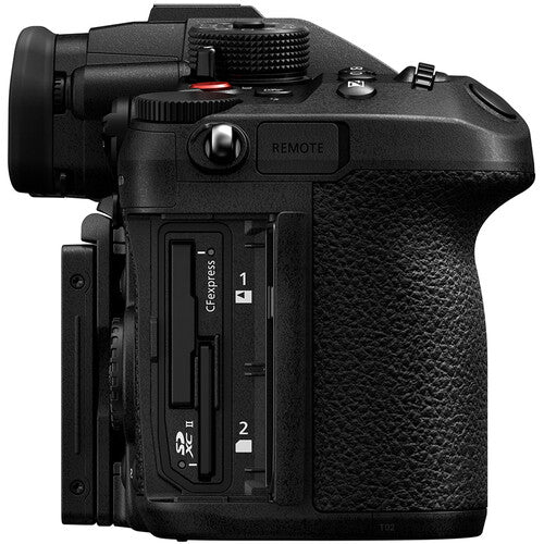Panasonic LUMIX GH7 Kit with 12-60mm f/2.8-4 Lens