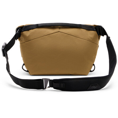 Peak Design Everyday Sling 3L v2 Coyote