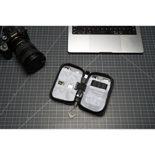 Wandrd Memory Card Case Yuma Tan