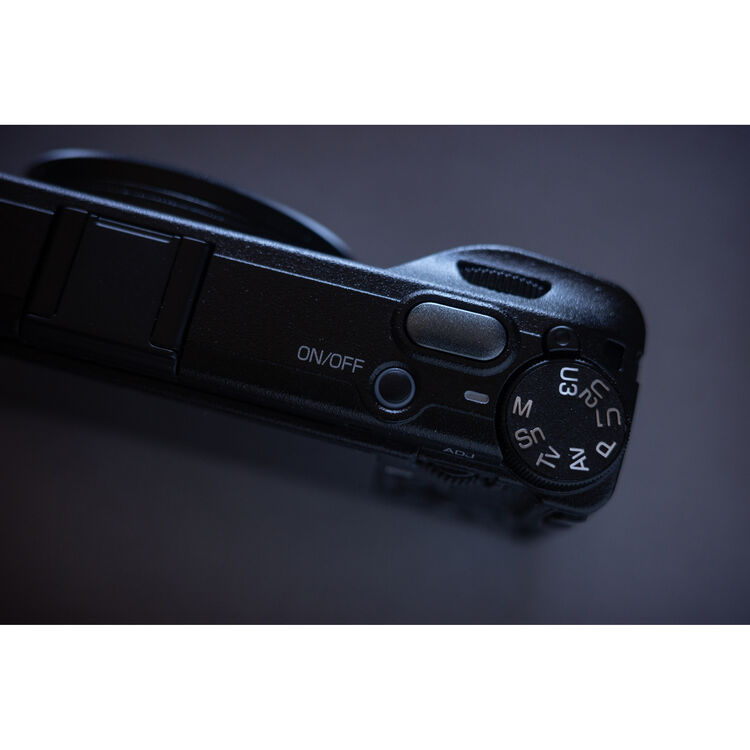 Ricoh GR IV HDF Digital Camera – Nelson Photo & Video