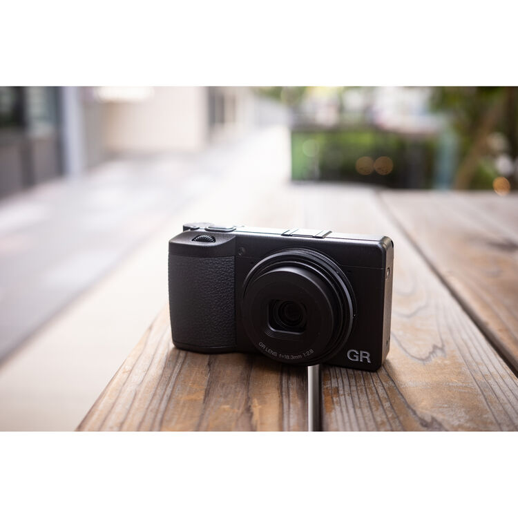 Ricoh GR IV HDF Digital Camera – Nelson Photo & Video