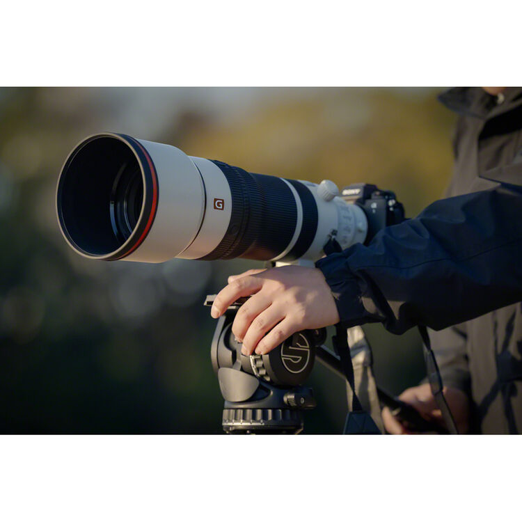 Sony FE 100-400mm f/4.5 GM OSS Lens (Sony E)