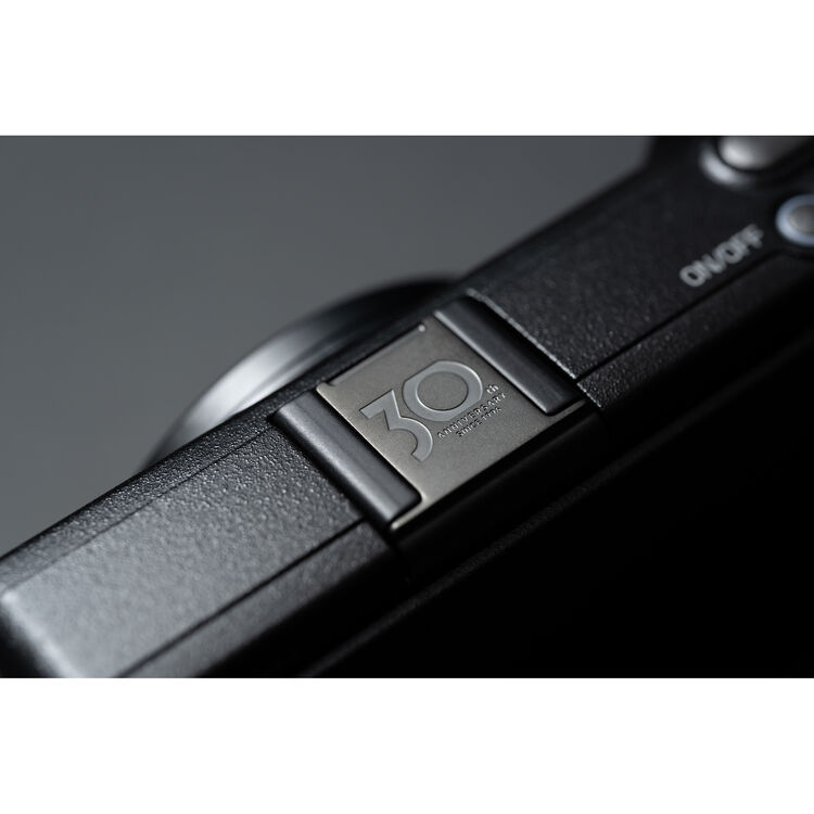 RICOH GR IV 30th Anniversary Edition Kit