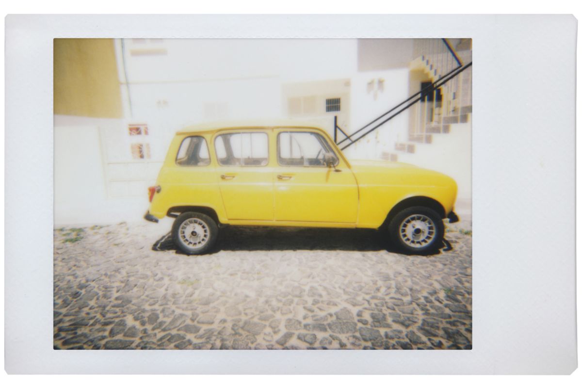 Lomography Lomo’Instant Automat & Lenses Klimt Gold Leaf Edition