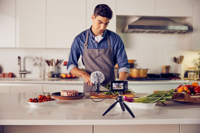 Canon PowerShot G7 X Mark III Video Creator Kit