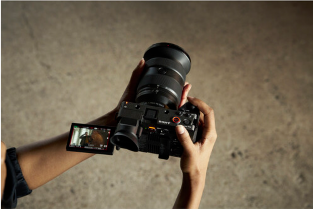 Sony FX2 Digital Cinema Camera with XLR Handle Unit