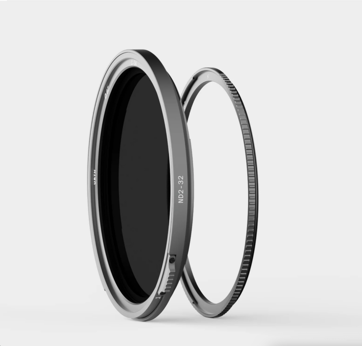 Urth Magnetic Variable ND2-32 Filter Pro (67mm, 1 to 5-Stop)